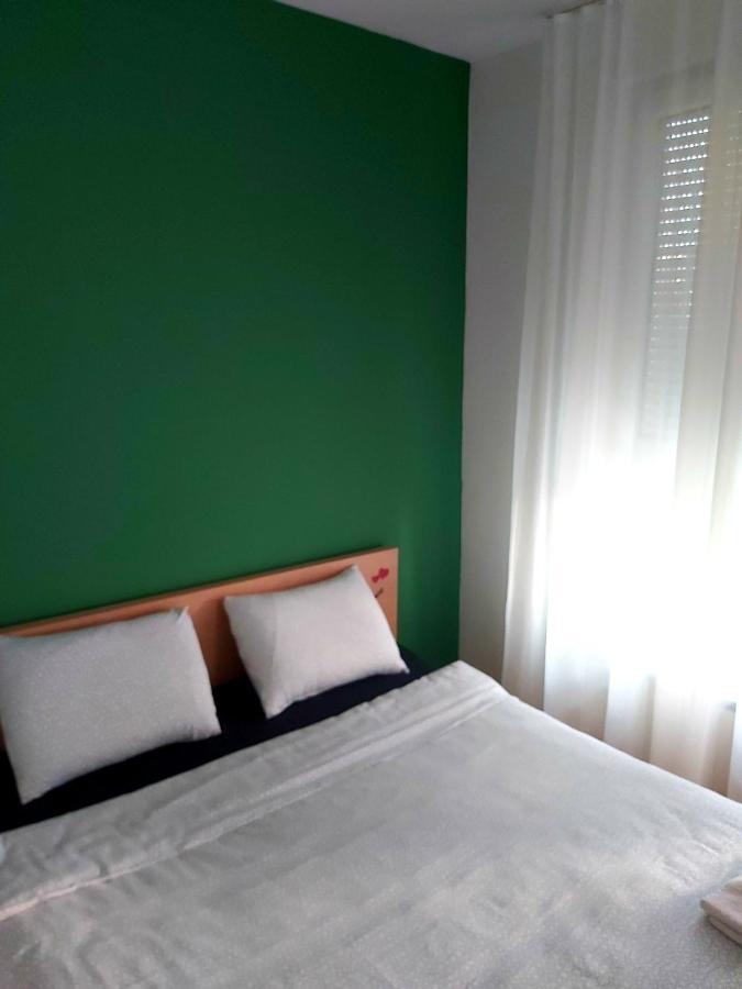 Apartman Green Relax Belville Belgrad Zewnętrze zdjęcie